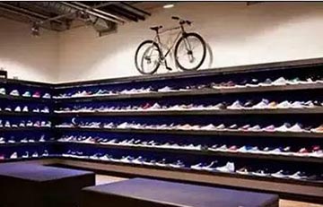 【京城印象老北京布鞋看行业】从品牌价值变化，看体育用品品牌近一年来的的三国杀