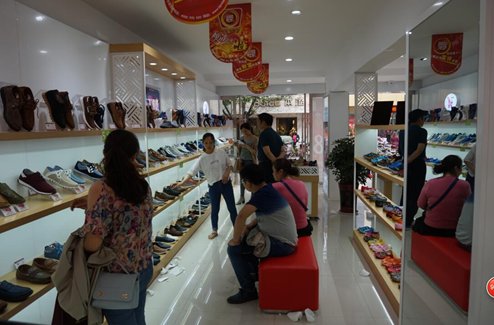 京城印象老北京布鞋实现消费者双向流动