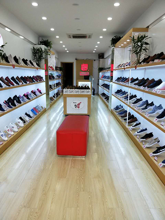 江苏加盟老北京品牌,京城印象老北京布鞋10大品牌
