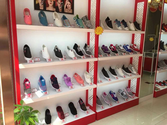 老北京布鞋哪个牌子好，选京城印象老北京布鞋10大品牌加盟