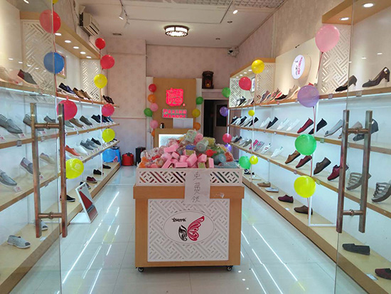 新增老北京布鞋加盟店